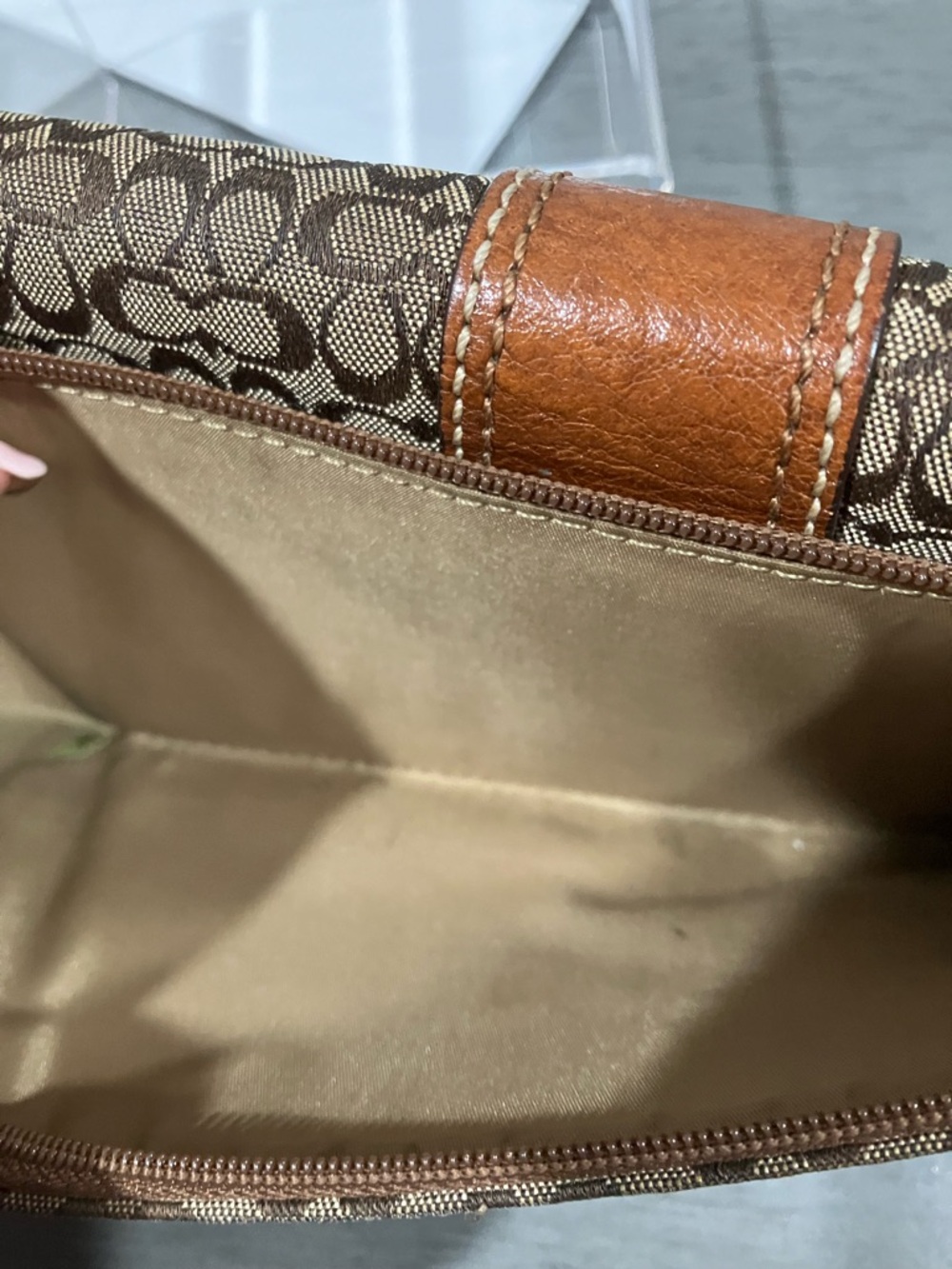 Coach Signature Canvas Wallet with brown leather trim Trim - Picture 10 of 10